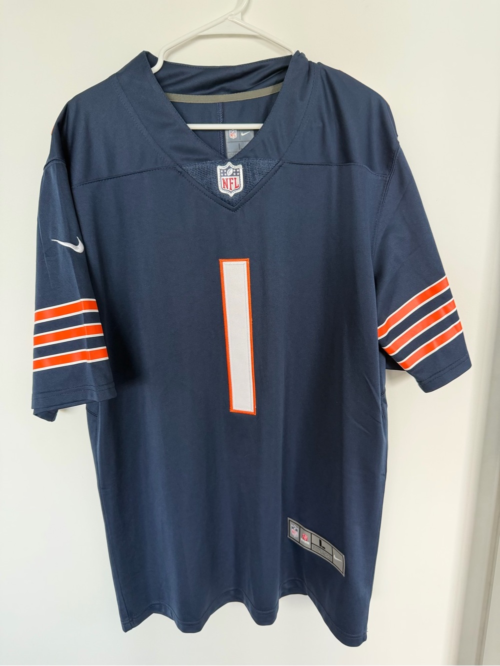 NFL Chicago Bears Football Jersey Nike Large Men #1 Justin Fields